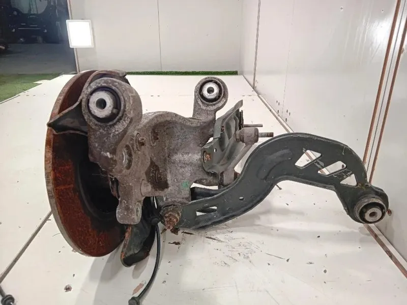 Braccio Oscillante POST DX SOLO UN PEZZETTO PICCOLO Mercedes Classe B W246 2012