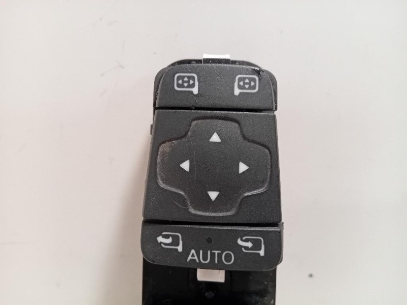 Interruttore Alzacristalli ANT E32439-06 Renault Captur I 2017