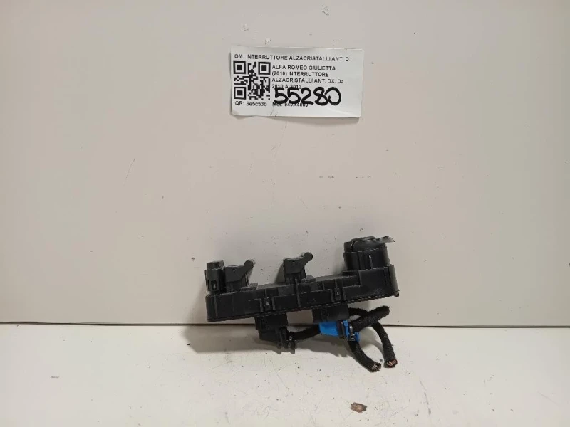 Interruttore Alzacristalli ANT DX INTERRUTTORE ALZACRISTALLI ANT DX Alfa Romeo Giulietta 2010