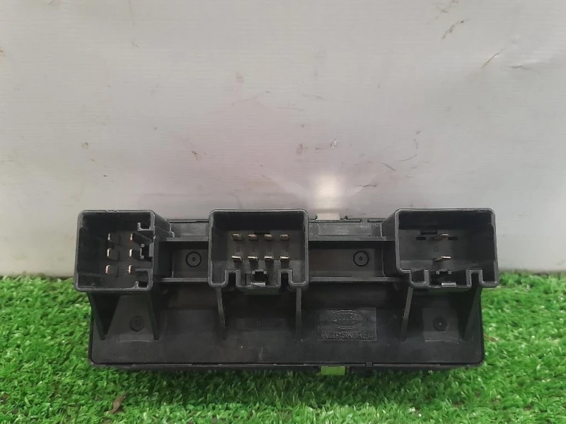 Interruttore Alzacristalli ANT DX YUD500950PVJ Land Rover Discovery III 2005