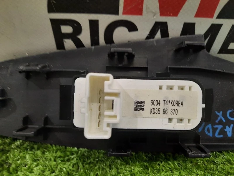 Interruttore Alzacristalli ANT DX KD3566370A Mazda 3 III 2014