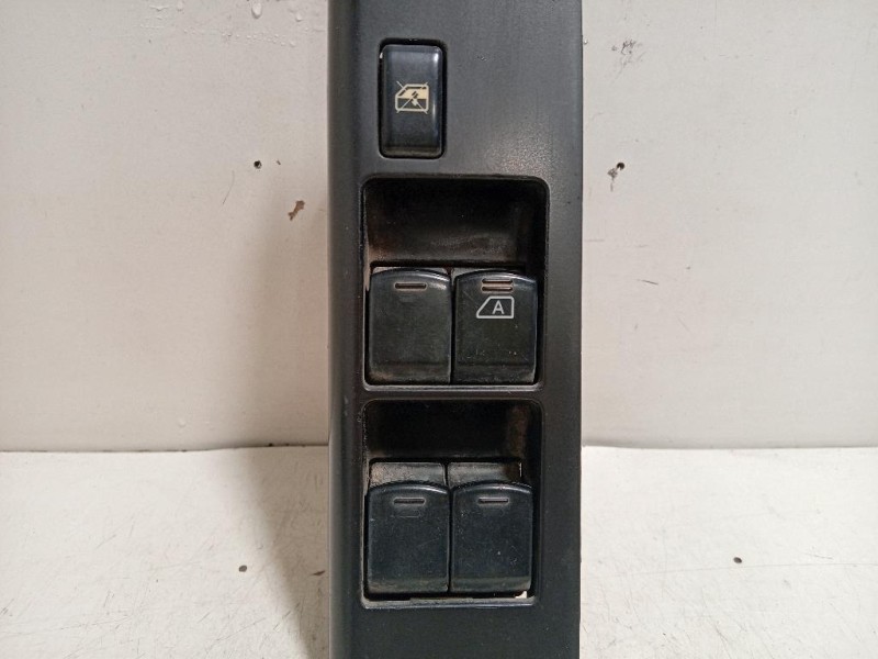 Interruttore Alzacristalli ANT DX Nissan Navara 2010