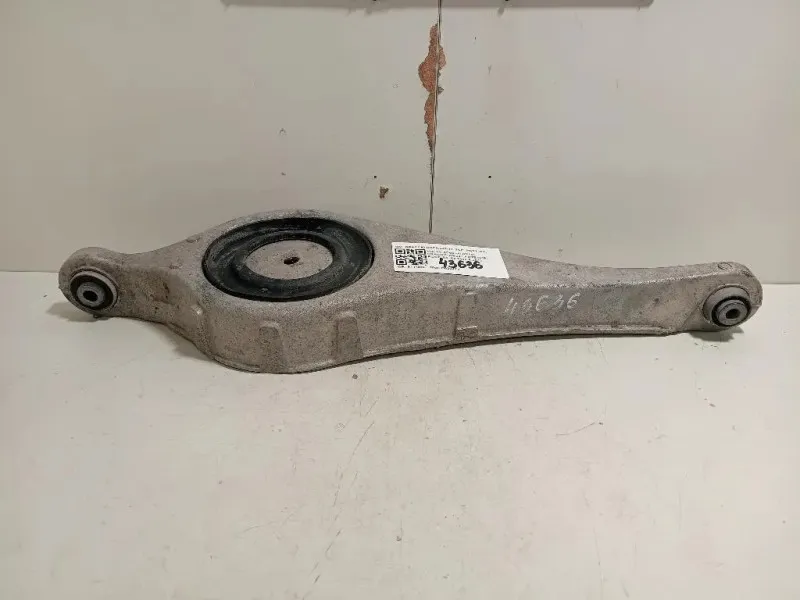 Braccio Oscillante SUP POST SX BRACCIO OSCILLANTE SUP POST SX Volvo XC60 I 2009