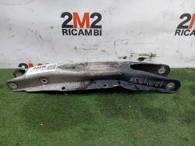 Braccio Oscillante Trasversale POST SX Mercedes Classe B W246 2012
