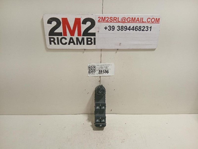 Interruttore Alzacristalli ANT SX INTERRUTTORE ALZACRISTALLI ANT SX Alfa Romeo Giulietta 2010