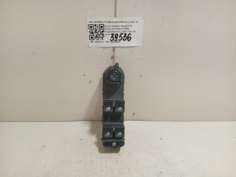 Interruttore Alzacristalli ANT SX INTERRUTTORE ALZACRISTALLI ANT SX Alfa Romeo Giulietta 2010