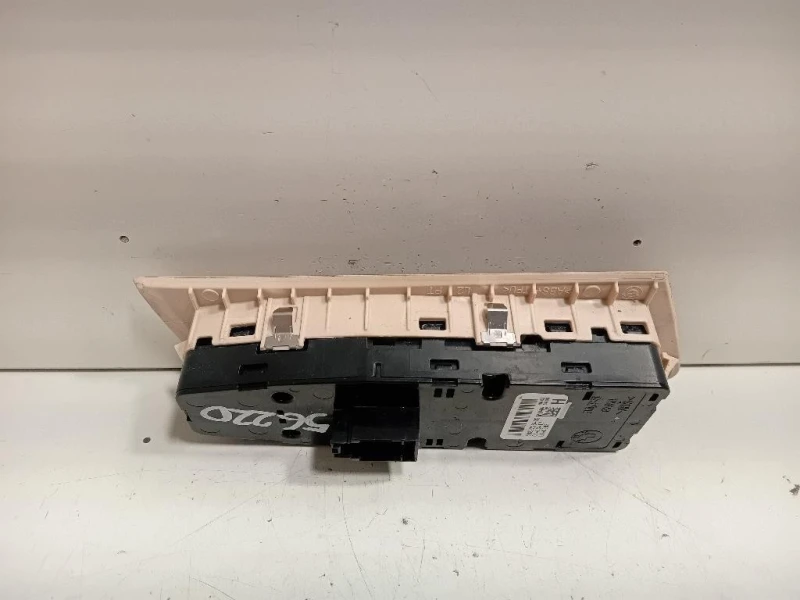 Interruttore Alzacristalli ANT SX 683272802 Bmw Serie 5 G30 Berlina 2016