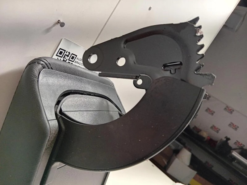 Bracciolo Console Centrale 8K0864207A8E1 Audi A4 8K2 2008