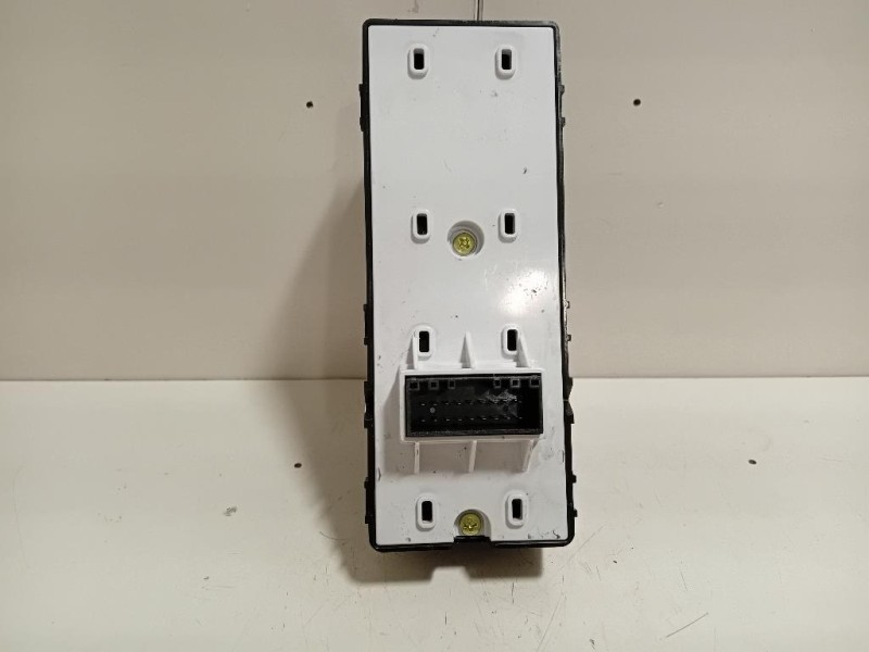 Interruttore Alzacristalli ANT SX Kia Stonic 2017