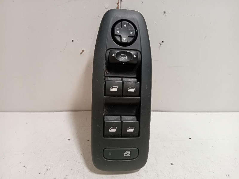 Interruttore Alzacristalli ANT SX 96749624 Peugeot 2008 I 2016