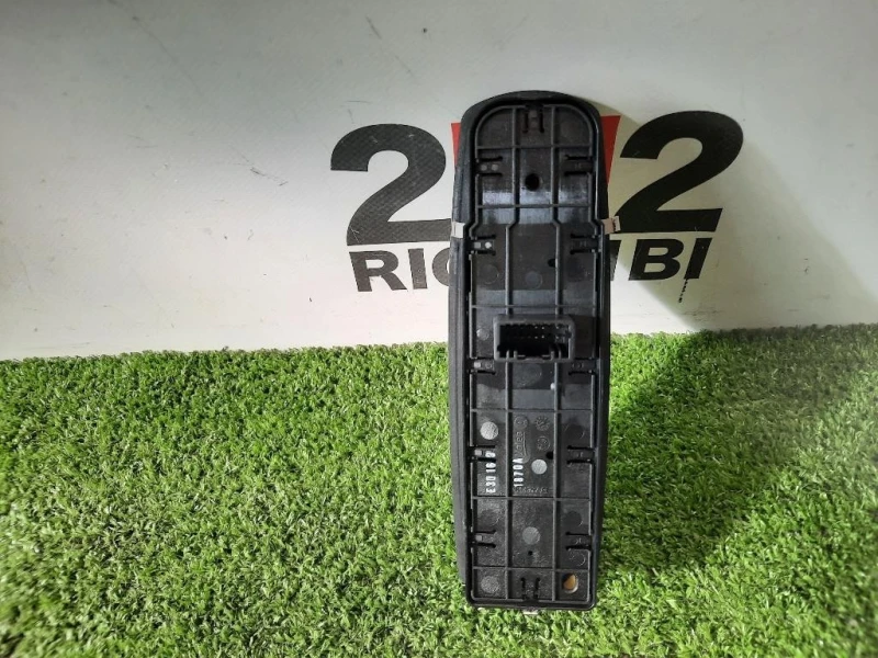 Interruttore Alzacristalli ANT SX 809610007R Renault Mégane III 2009