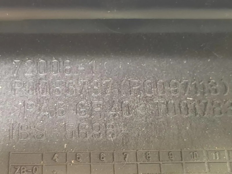 Bracciolo Console Centrale A17168000399D49 Mercedes Classe SLK R171 2004