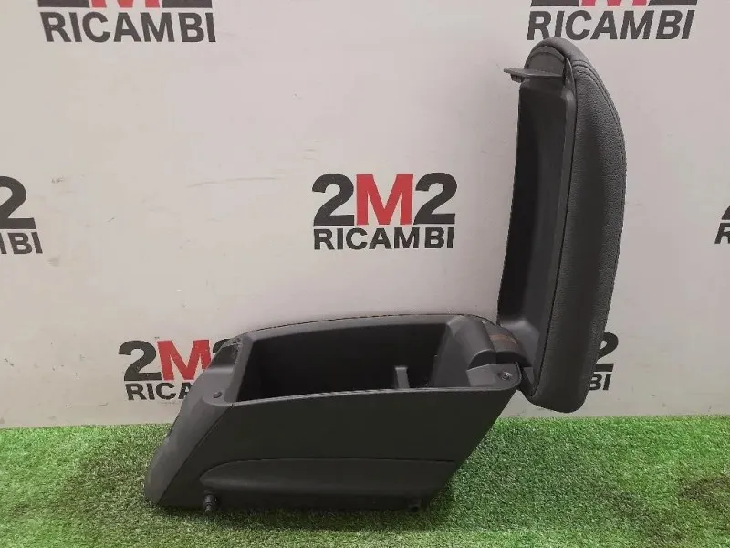 Bracciolo Console Centrale 13346534 Opel Meriva B 2010