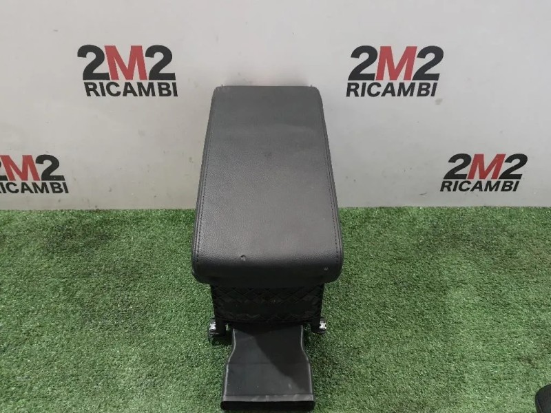 Bracciolo Console Centrale 3AA86420770C Volkswagen Passat VI 2011