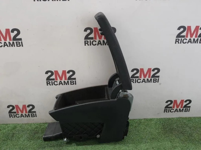 Bracciolo Console Centrale 3AA86420770C Volkswagen Passat VI 2011