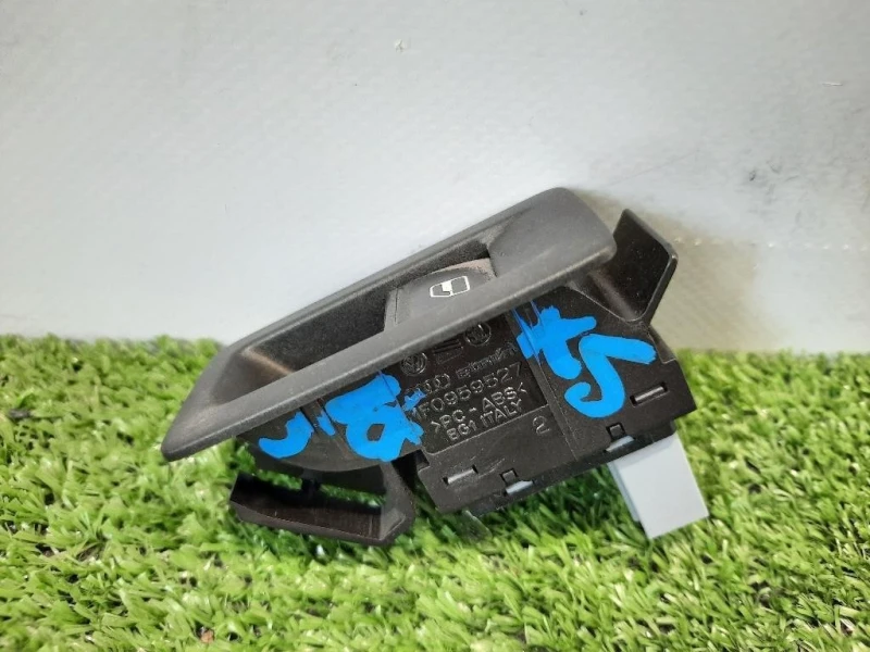 Interruttore Alzacristalli POST SX 1F0959527 ALZACRISTALLI Volkswagen Touran II 2007