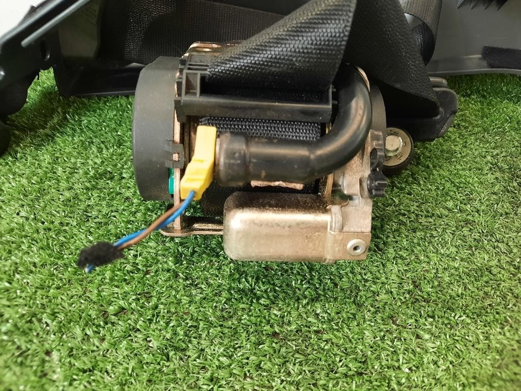Interruttore Chiusura Elettrica Portello Fiat 500L 2013