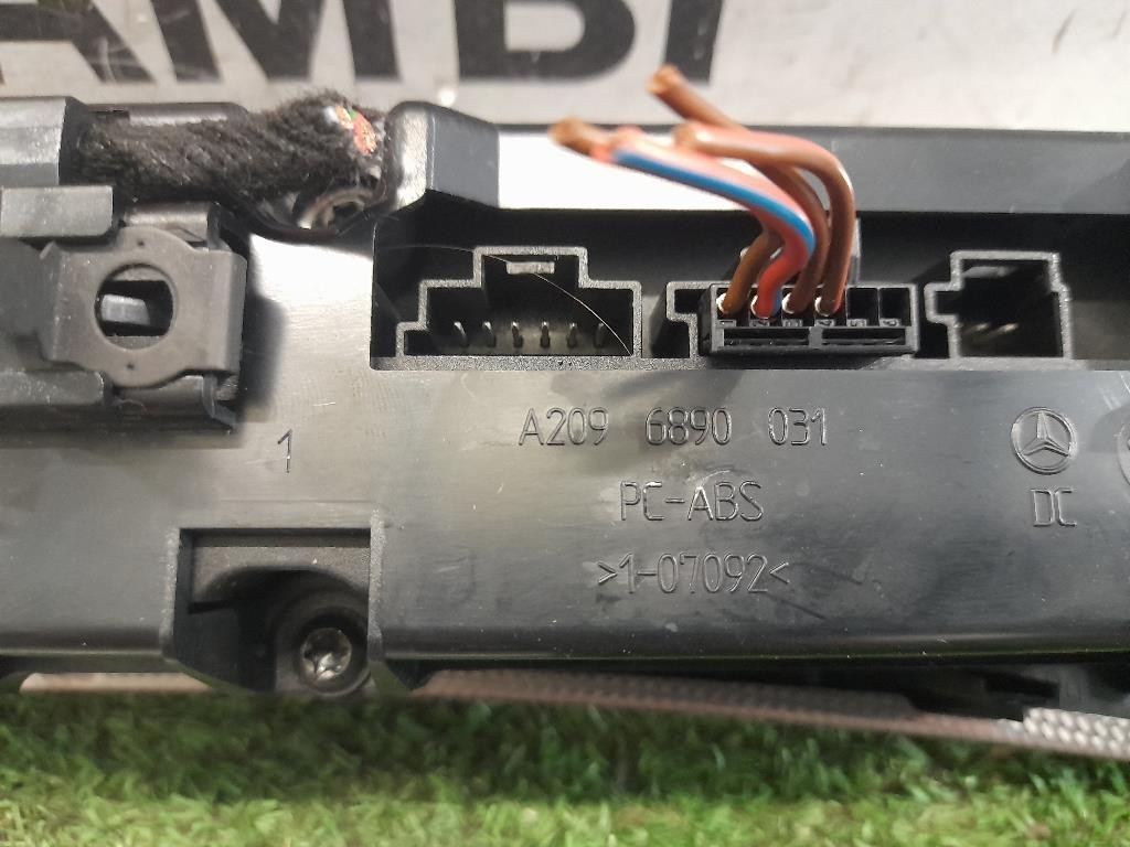 Interruttore Comando Multifunzione A2096890031 Mercedes Classe CLK C209 2003