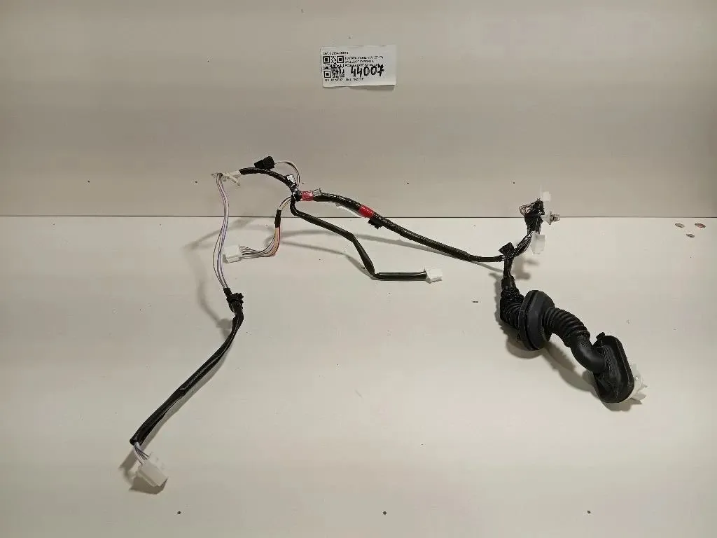 Cablaggio Porta Posteriore SX 82154-0D610 Toyota Yaris IV 2017