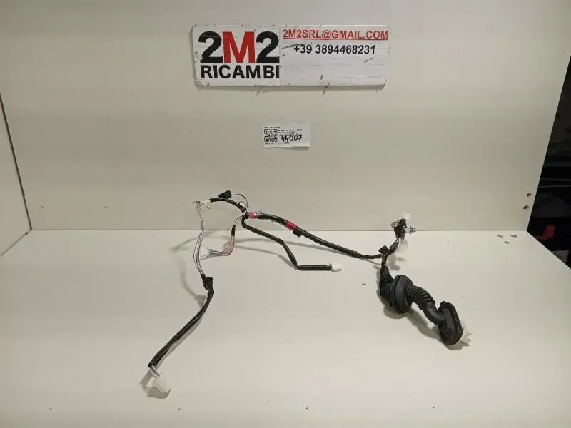 Cablaggio Porta Posteriore SX 82154-0D610 Toyota Yaris IV 2017