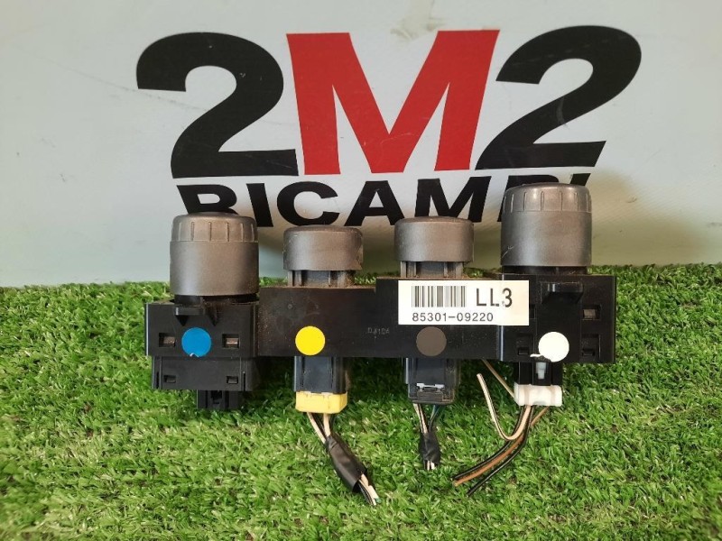 Interruttore Fendinebbia 85301-09220 Ssangyong Kyron 2005