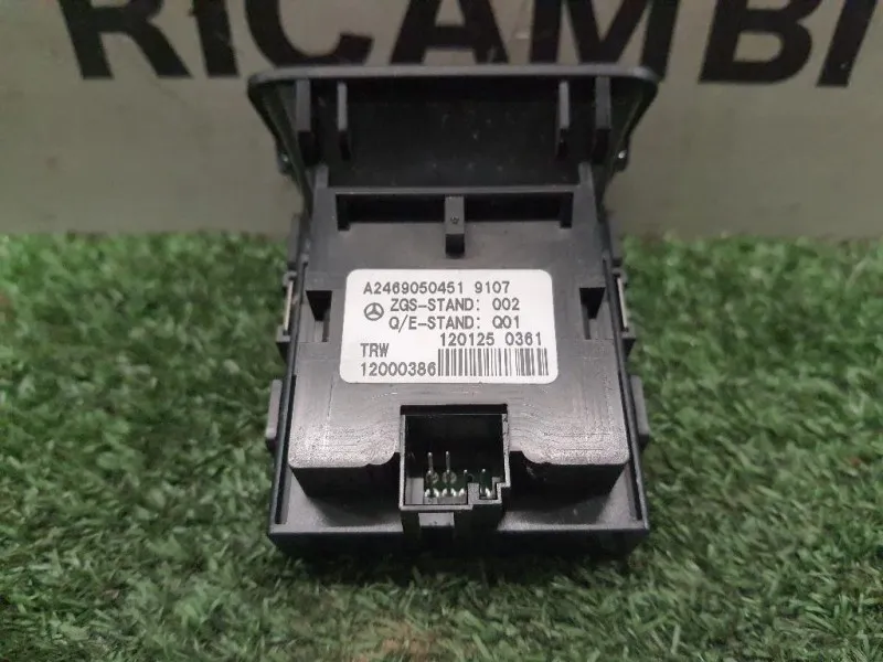 Interruttore Freno A MANO Elettrico A2469050451 Mercedes Classe B W246 2014