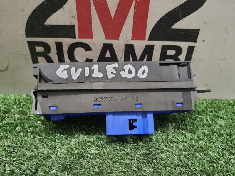 Interruttore Freno A MANO Elettrico 3AC927238 Volkswagen Passat VI Variant 2011