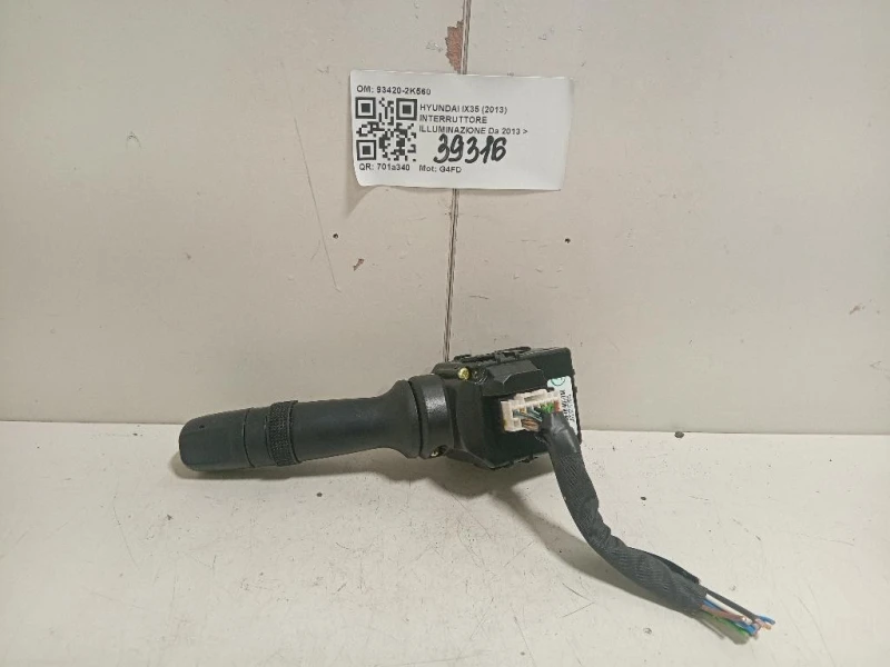 Interruttore Illuminazione 93420-2K560 Hyundai IX35 2013