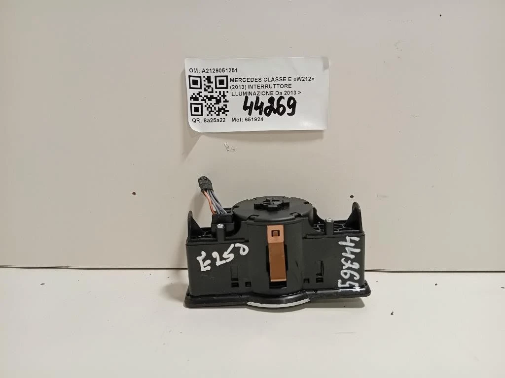 Interruttore Illuminazione A2129051251 Mercedes Classe E W212 2013