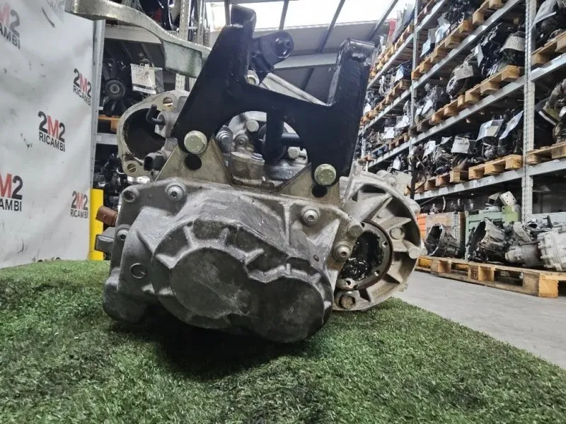 Cambio PNW 02U300050T Audi A1 8XF Sportback 2015