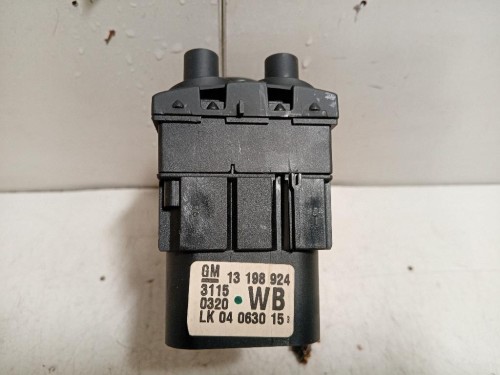 Interruttore Illuminazione 13198924 Opel Astra H 2005