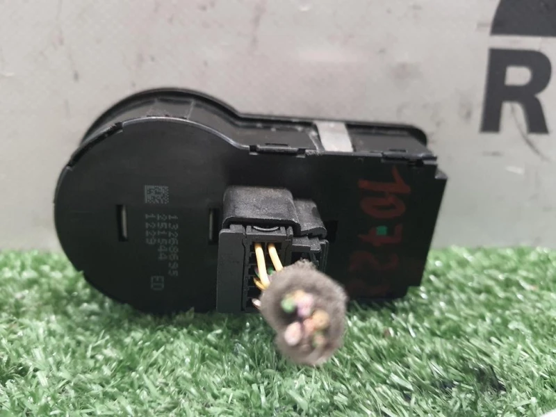 Interruttore Illuminazione 13268695 Opel Astra J 2010