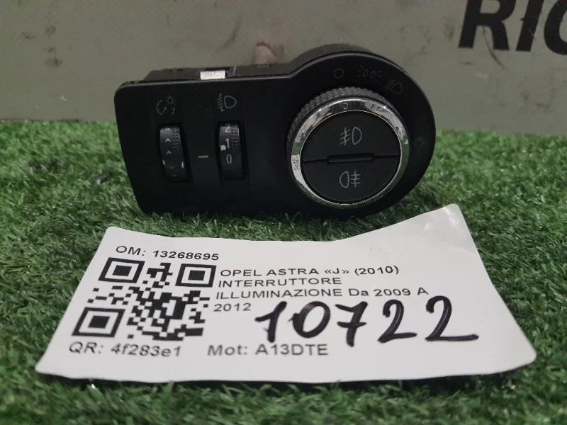 Interruttore Illuminazione 13268695 Opel Astra J 2010