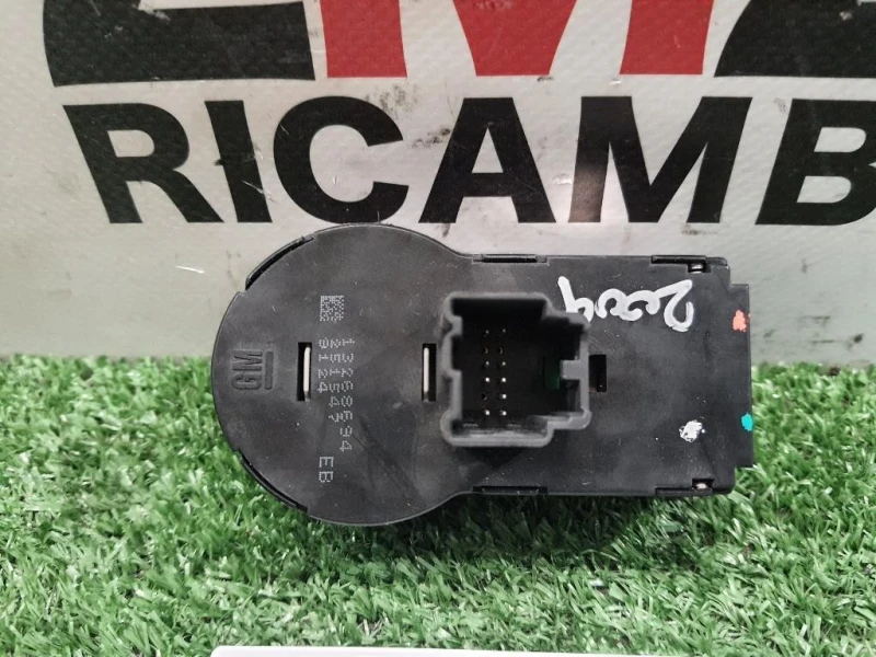Interruttore Illuminazione 13268694 Opel Insignia A 2009