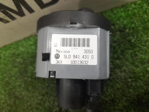 Interruttore Illuminazione 5L0941431G Skoda YETI 2010