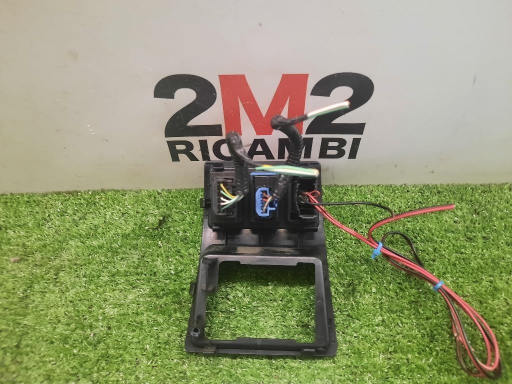 Interruttore Lavafari 15A280 156935 Lexus Serie IS II 2006