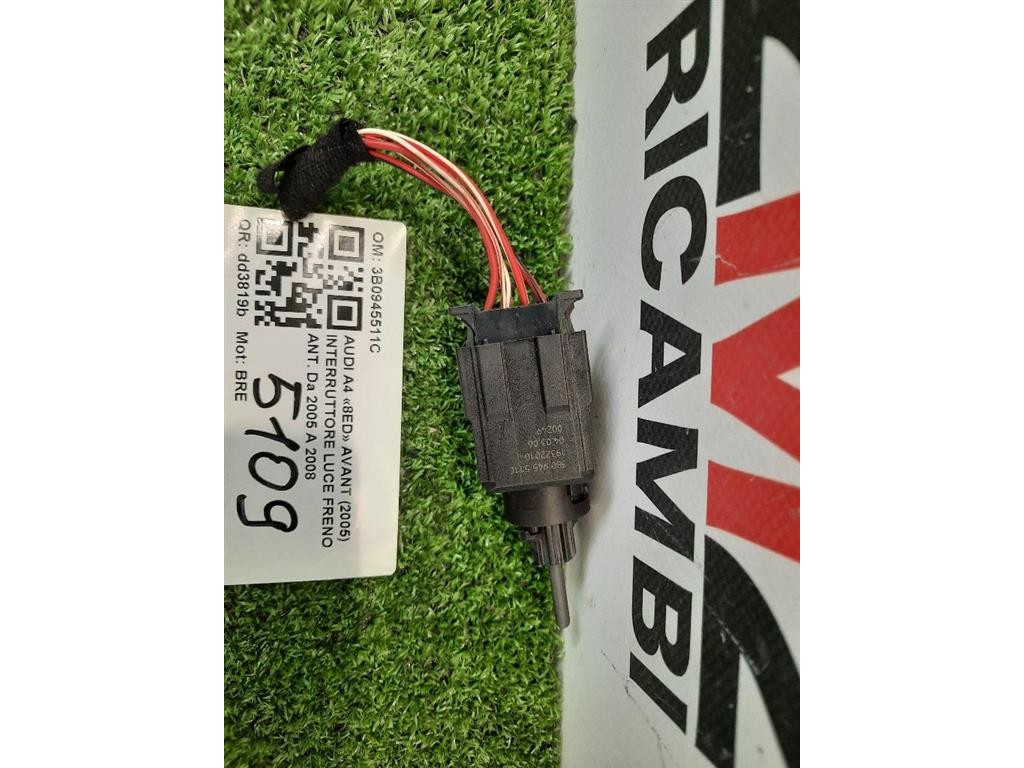 Interruttore LUCE Freno ANT 3B0945511C Audi A4 8ED Avant 2005
