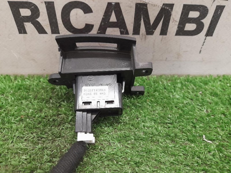 Interruttore LUCI Emergenza KD45664H0 Mazda CX5 I 2012