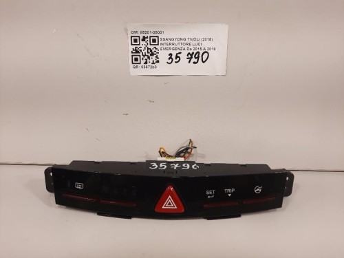 Interruttore LUCI Emergenza 85201-35001 Ssangyong Tivoli 2015