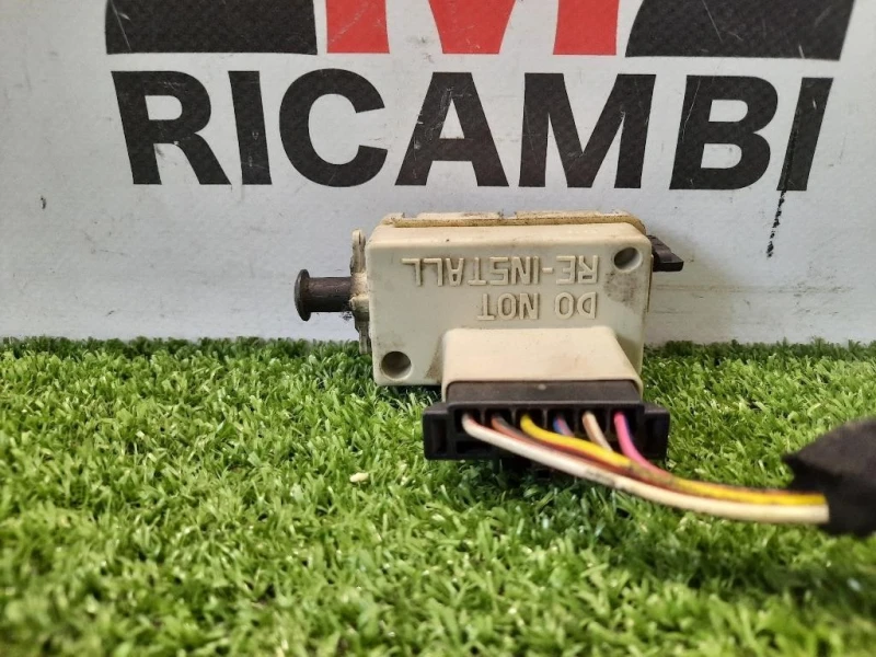 Interruttore Pedale Freno ANT 56045043AG Jeep Cherokee III 2002