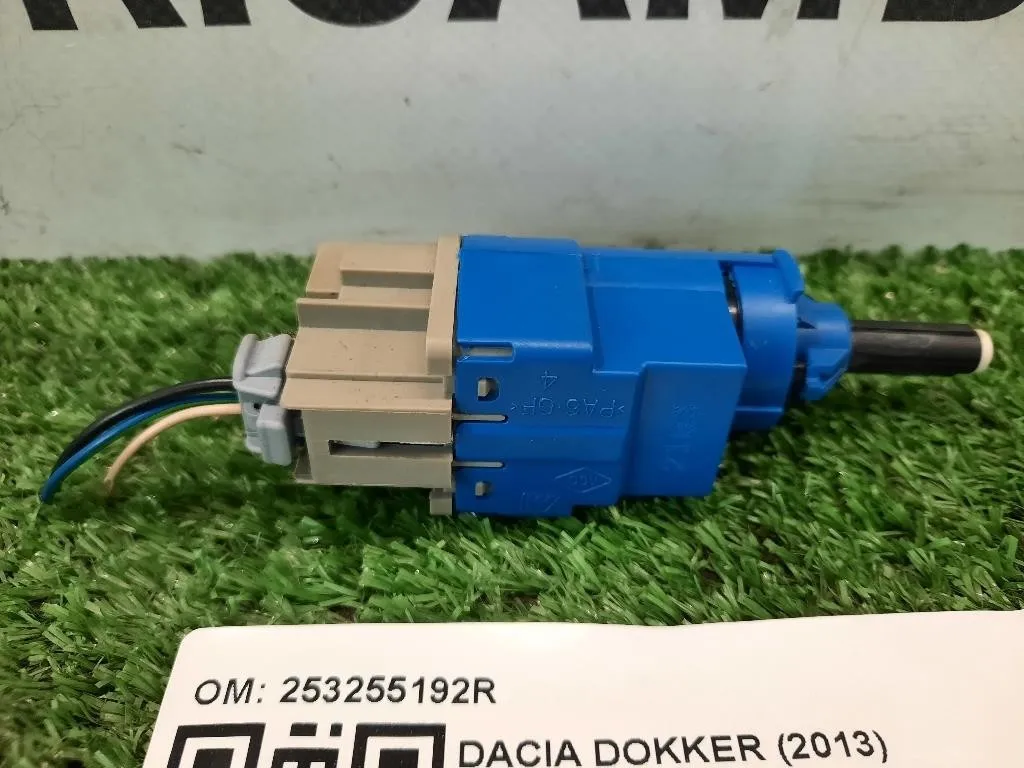 Interruttore Pedale Frizione 253255192R Dacia Dokker 2013