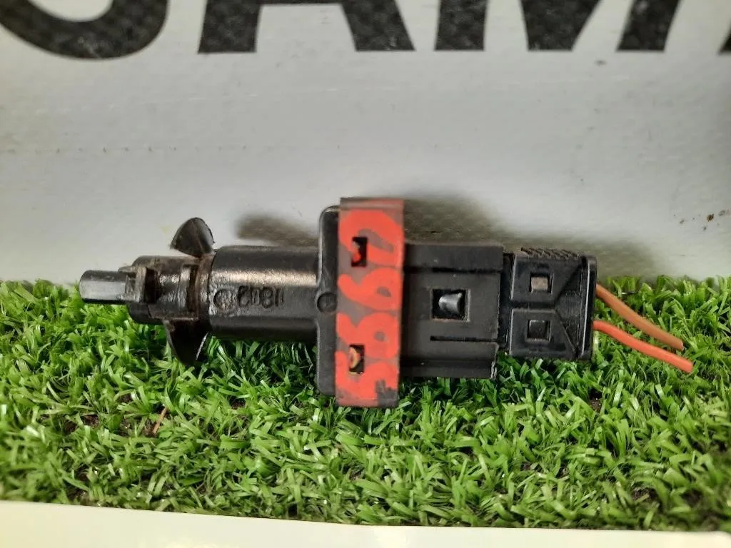 Interruttore Pedale Frizione 0045452114 Mercedes Classe SLK R170 1997