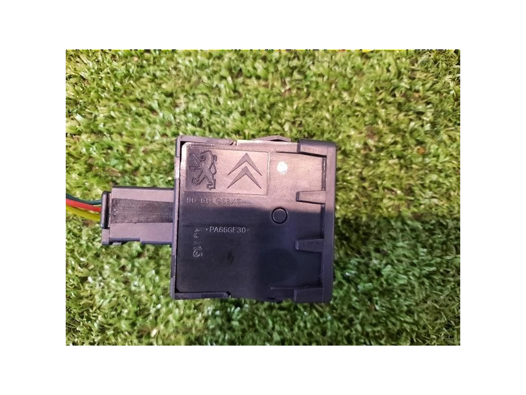 Interruttore Regolazione FARI 96661868ZD Citroen DS3 2010