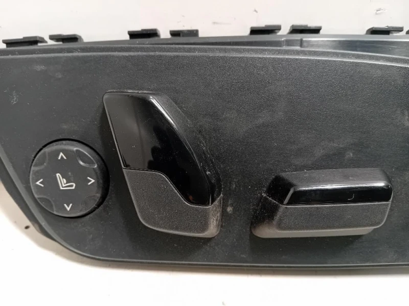 Interruttore Regolazione Sedile ANT DX 9330918 Bmw Serie 5 G30 Berlina 2016