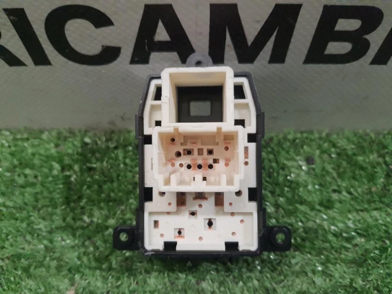 Interruttore Regolazione Specchio Retrovisore EST 299128454 Hyundai I10 II 2016