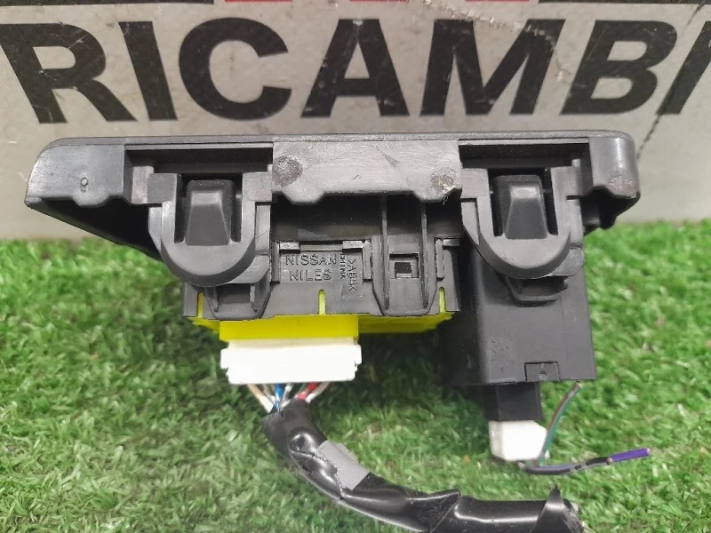 Interruttore Regolazione Specchio Retrovisore EST 25570CT01B Nissan Nv200 2009