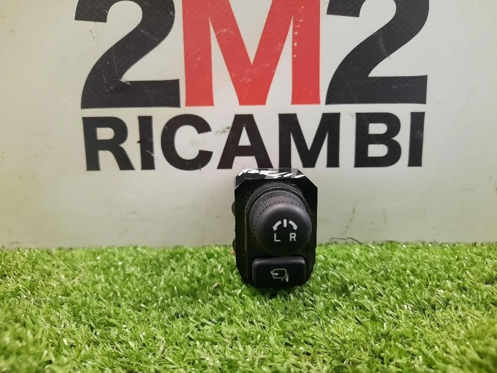 Interruttore Regolazione Specchio Retrovisore EST SX 3795057L10000 Suzuki Vitara II 2015