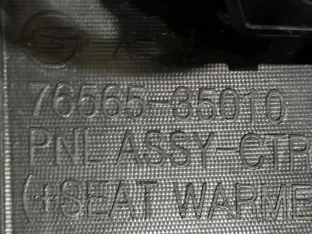 Interruttore Riscaldamento Sedile ANT 85400-35030 Ssangyong Tivoli 2015