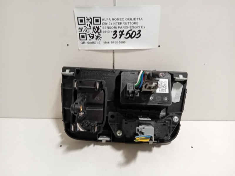Interruttore Sensori Parcheggio Alfa Romeo Giulietta 2013