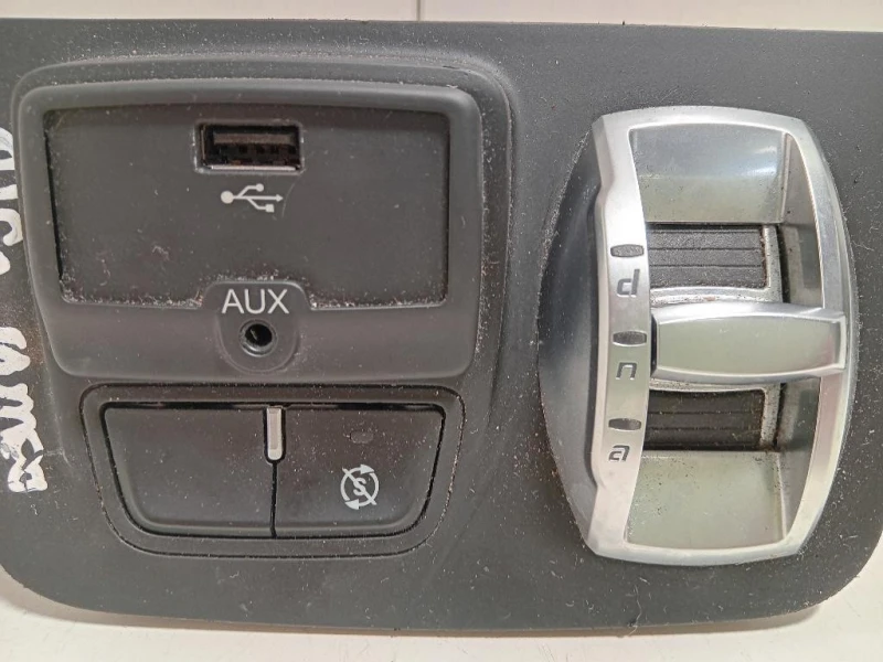 Interruttore Sensori Parcheggio Alfa Romeo Giulietta 2013